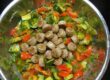 Simple Food – Gemüsepfanne mit Thüringer Rostbratwurst