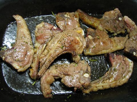 Vom Lamm ein Kotelett, ist immer nett