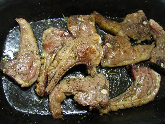 Vom Lamm ein Kotelett, ist immer nett