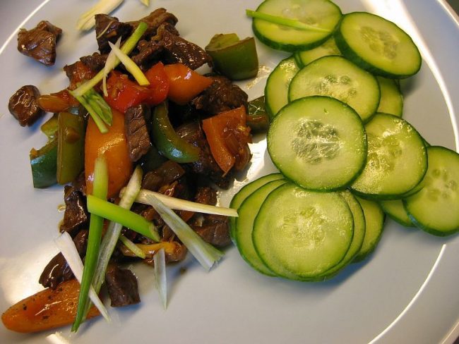 Rindfleisch in Austernsoße schmeckt durch diese Soße besonders gut.