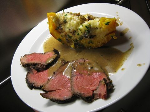 Rinderlende mit gratinierten Kürbis
