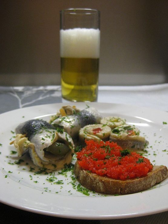 Katerfrühstück – rein wissenschaftlich – gesehen zwecklos aber doch erfrischend.