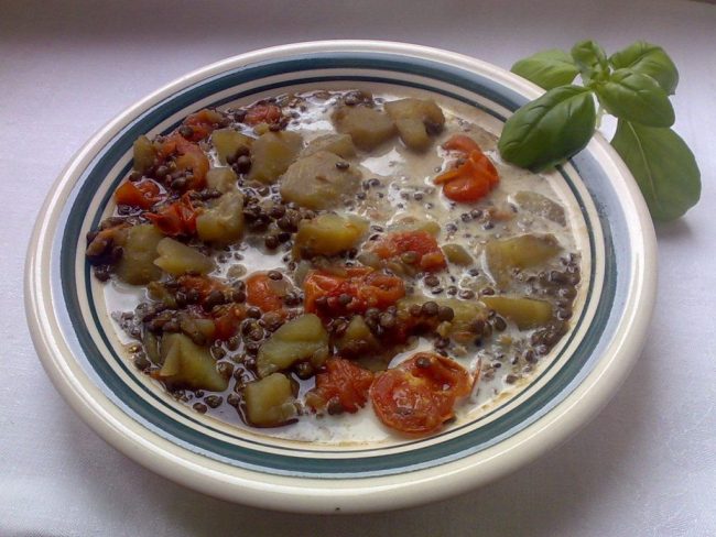 Schwarze Linsen, marokkanisch angehaucht