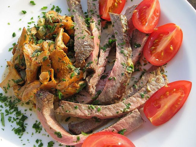 Sahne – Pfifferling mit Streifen vom Rinderbraten