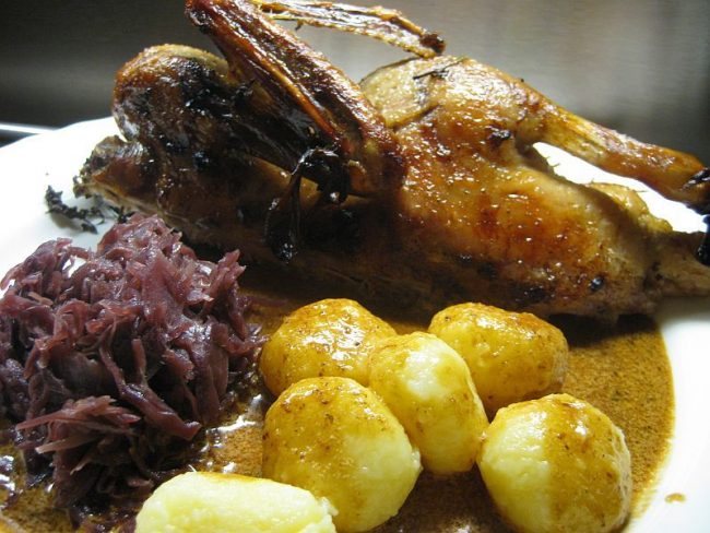 Ente auf Gans gamacht mit Rotkohl