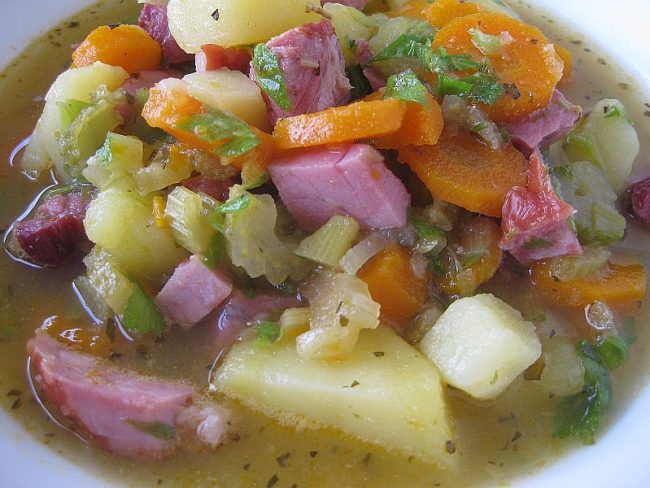 Eintopf mit Römerbraten und Debrecziner