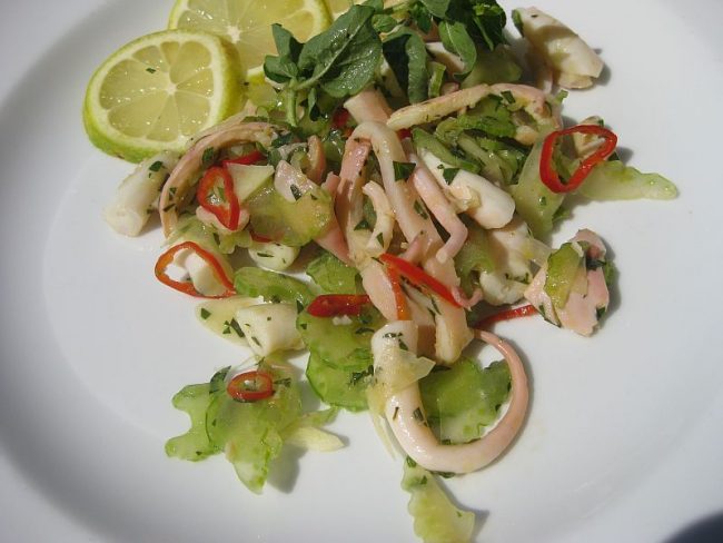 Octopus – Staudenselleriesalat ist nicht nur schmackhaft, sondern auch gesund.