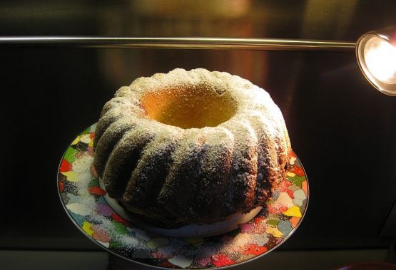 Mutter aller Napfkuchen - der Gugelhupf ist nicht nur im Elsass zu finden. Aber dort besonders schmackhaft.