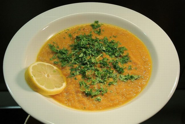 Möhrensuppe asiatische Art mit Ingwer