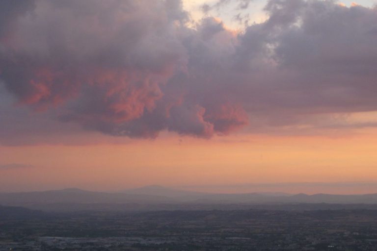 Dramatische italienische Landschaft
