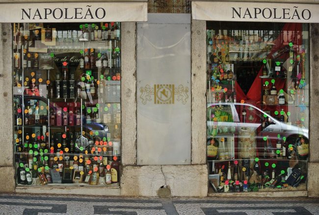 Eine unterschätzte Industrie und Spirituosengeschaft in Lissabon haben etwas miteinender zu tun.