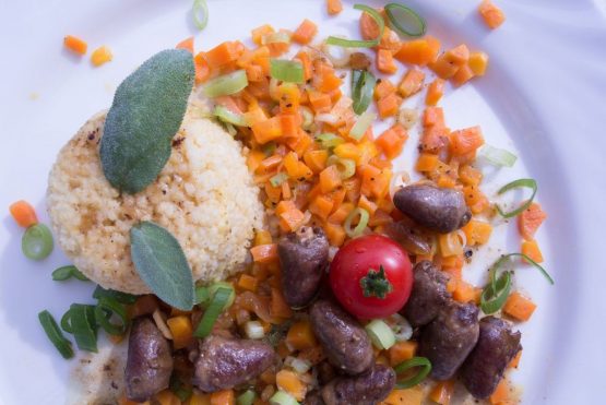 Hühnerherzen mit Hirse