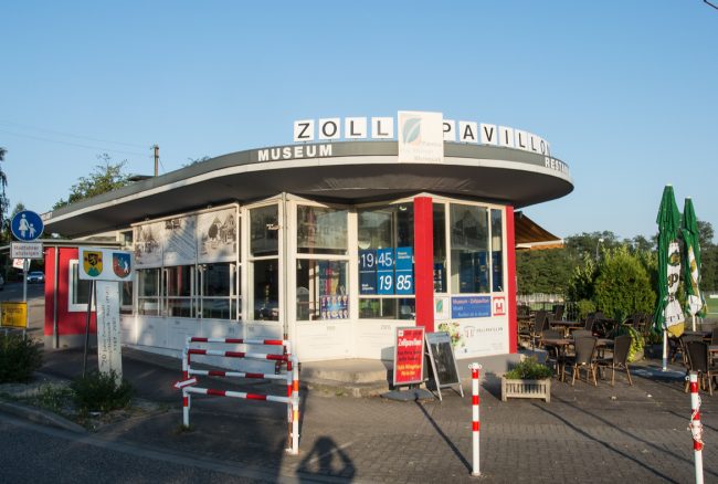 Der Zollpavillon Lauterburg wird in dem Beitrag Freundliches Grenzregime zwischen Erbfeinden als ein Beispiel herangezogen, wie sich eine Grenze verändern kann.