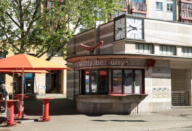 Don't Worry Be Curry hat bis 5 Uhr geöffnet