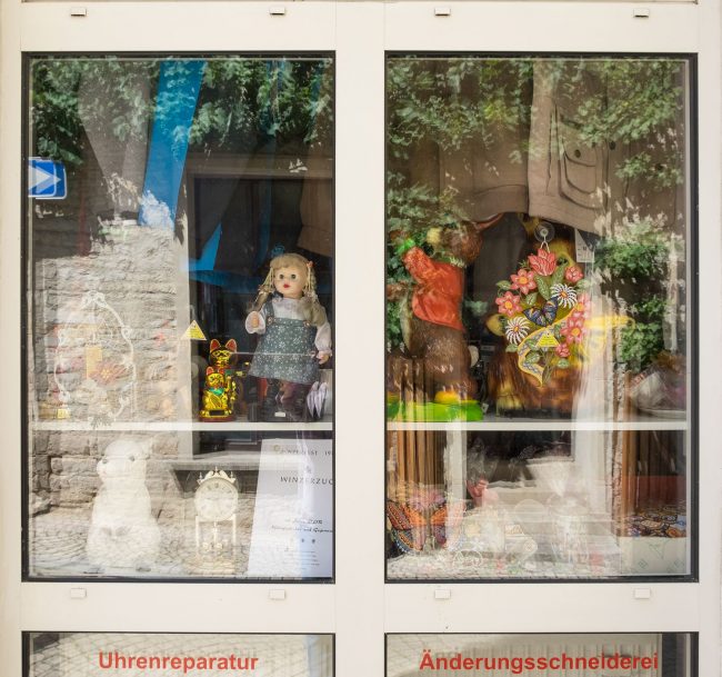 Der Winzerumzug zu Ehren des 40 Jahrestages der DDR war ein Menetekel für den Arbeiter und Bauern Staat.