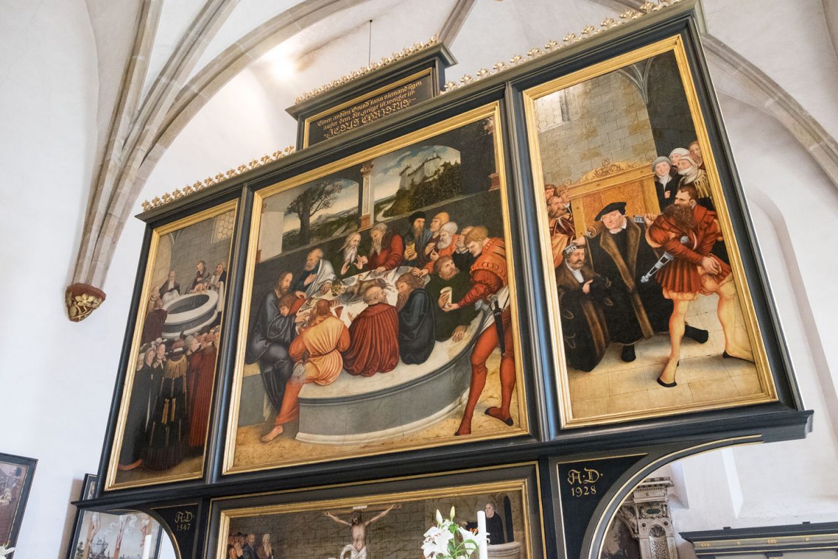 Das Altarbild der Cranachs in der Stadtkirche zu Wittenberg