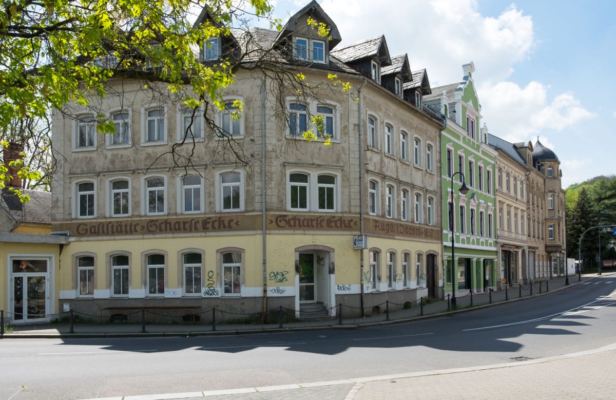 Das Wirtshaus Scharfe Ecke in Waldheim wird schon seit der 60er Jahren nicht mehr als Gasthaus betrieben.