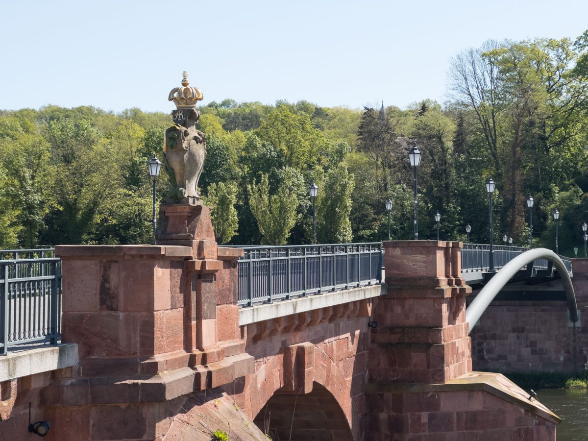 Grimma-das Tor zum Muldental wird durch die Pöppelmannbrücke geöffnet.